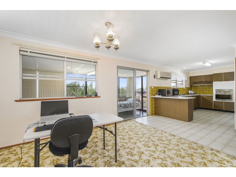 18 Kennedy Drive, Port Macquarie NSW 2444