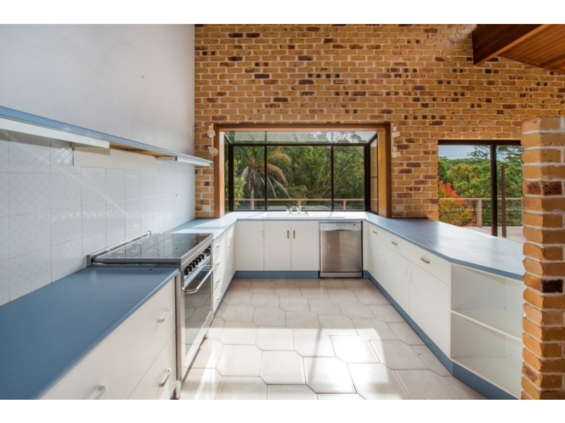 172 Point Plomer Road, Crescent Head NSW 2440