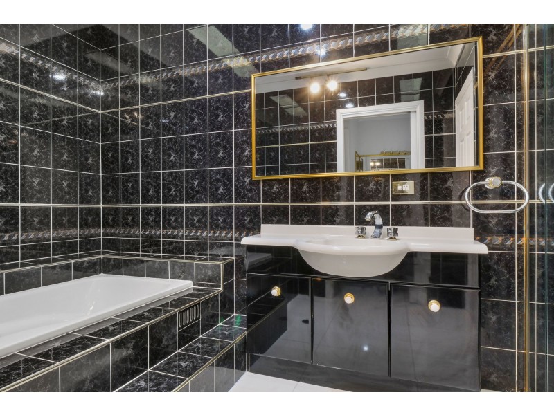 49 Commodore Crescent, Port Macquarie NSW 2444