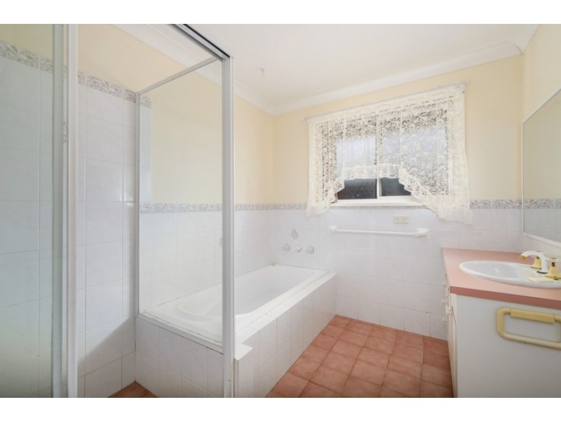 27 Crestwood Drive, Port Macquarie NSW 2444