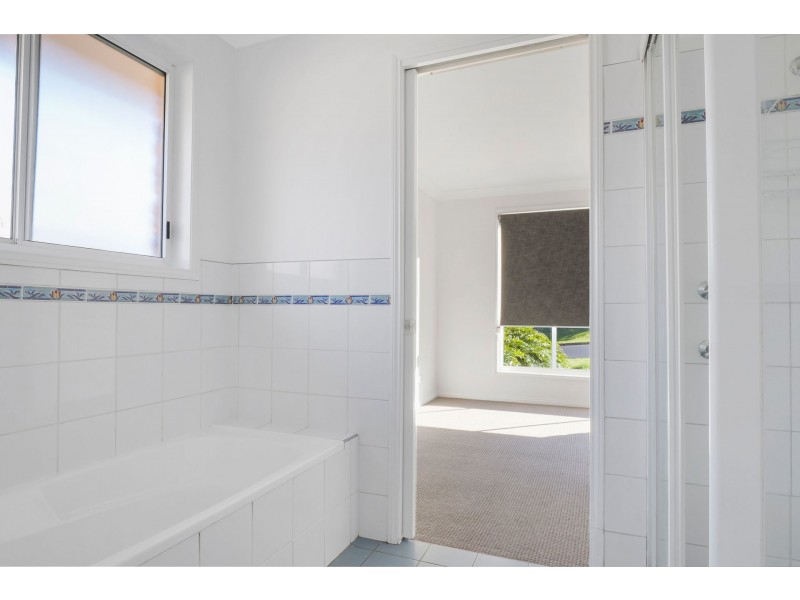 82 Burrawong Drive, Port Macquarie NSW 2444