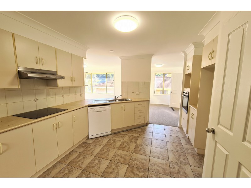 4 Waterview Close, Port Macquarie NSW 2444