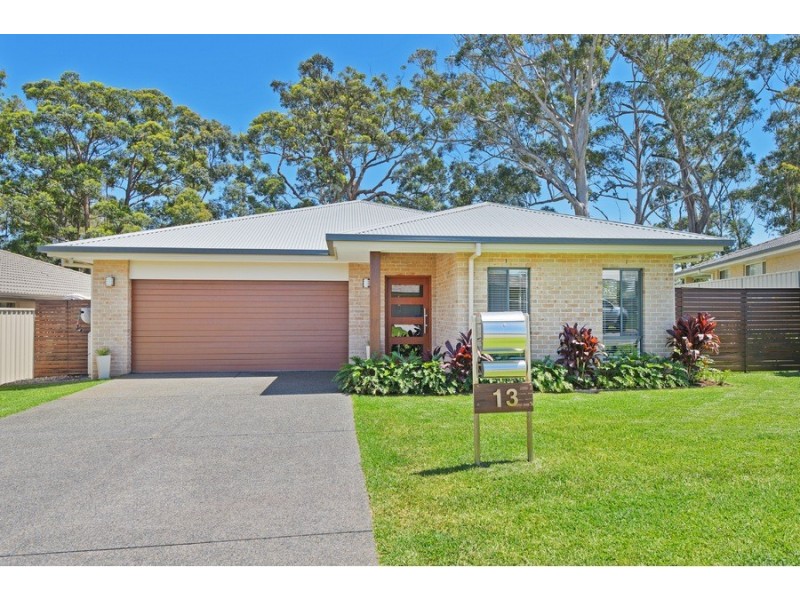 13 Monarch Circuit, Port Macquarie NSW 2444