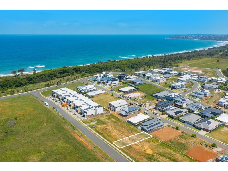 Lot 312/24 Whitewater Terrace, Lake Cathie NSW 2445