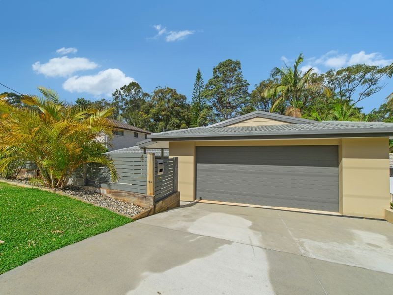 4 Calwalla Crescent, Port Macquarie NSW 2444