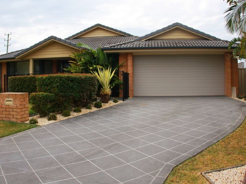 5 Braeroy Drive, Port Macquarie NSW 2444