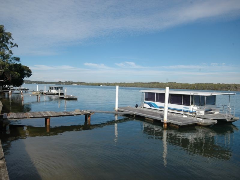 19 Riverside Drive, Port Macquarie NSW 2444