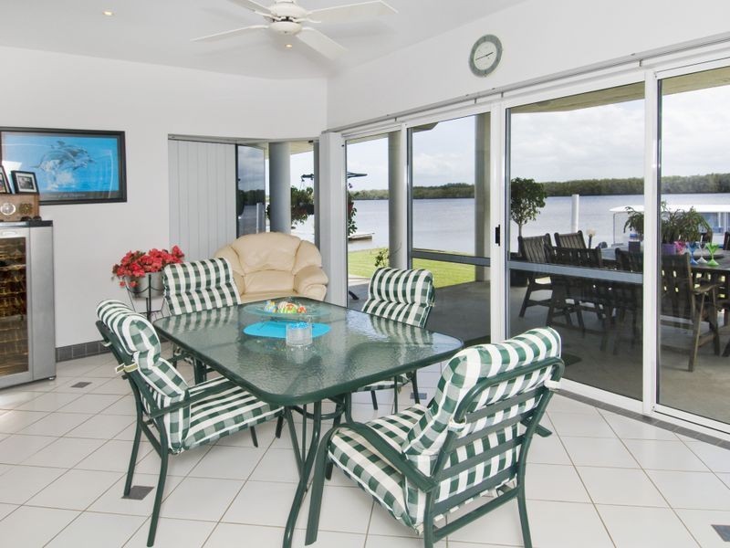 19 Riverside Drive, Port Macquarie NSW 2444