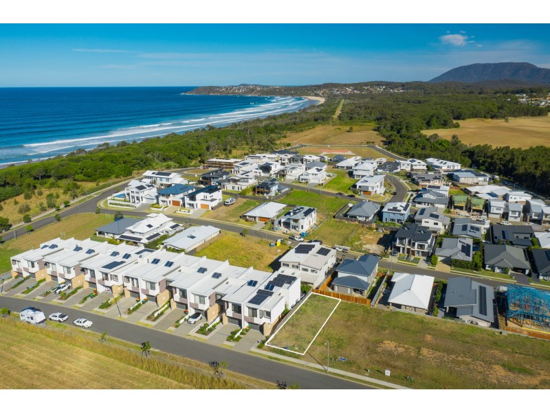 Lot 318/36 Whitewater Terrace, Lake Cathie NSW 2445
