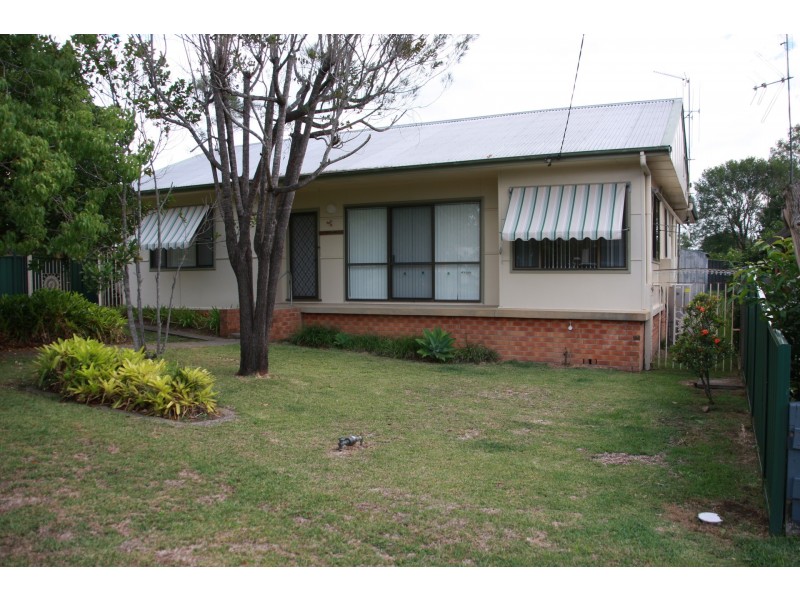 11 James Street, Wauchope NSW 2446