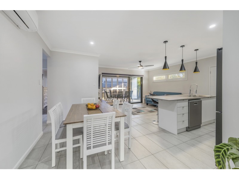 15 Lemongrass Circuit, Yippin Creek NSW 2446