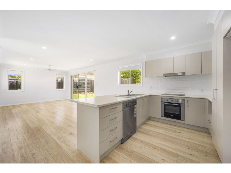 13 Leaders Way, Wauchope NSW 2446