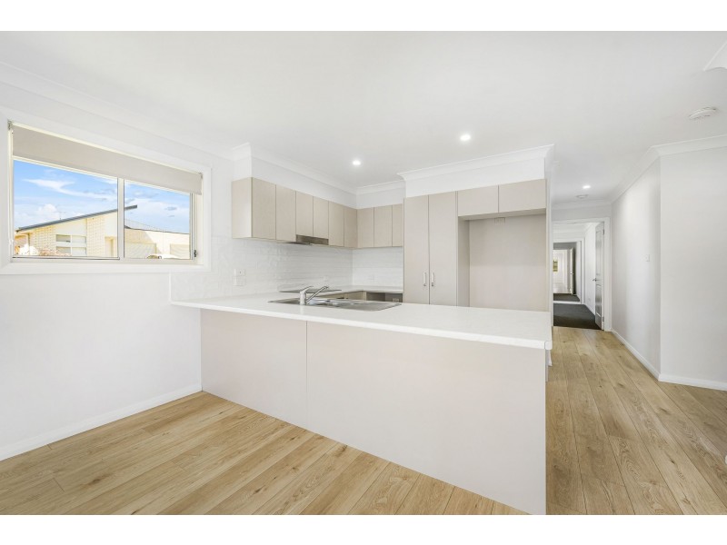 13 Leaders Way, Wauchope NSW 2446