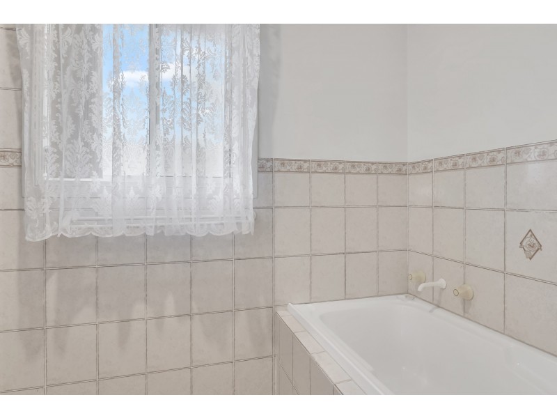 7 Yarra Avenue, Port Macquarie NSW 2444