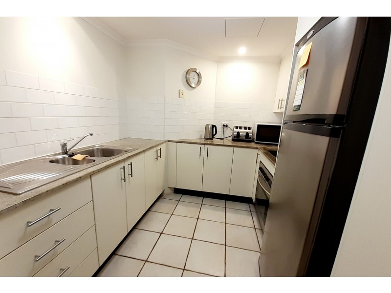 8/27-29 Waugh Street, Port Macquarie NSW 2444