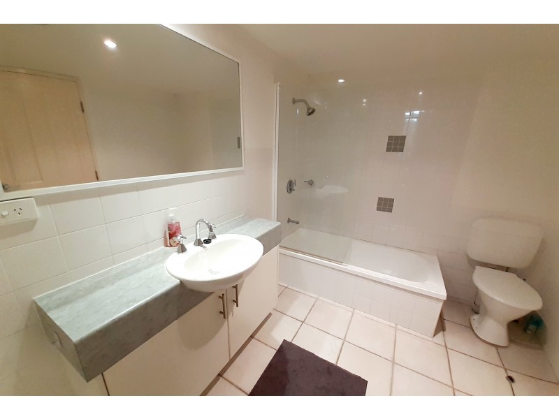 8/27-29 Waugh Street, Port Macquarie NSW 2444
