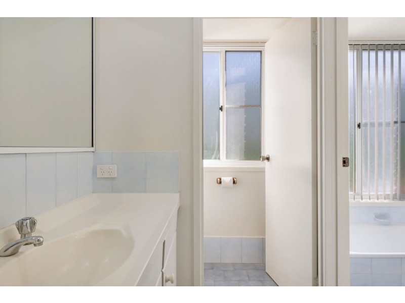 1 Wiruna Road, Port Macquarie NSW 2444