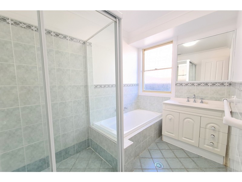 4 Waterview Close, Port Macquarie NSW 2444