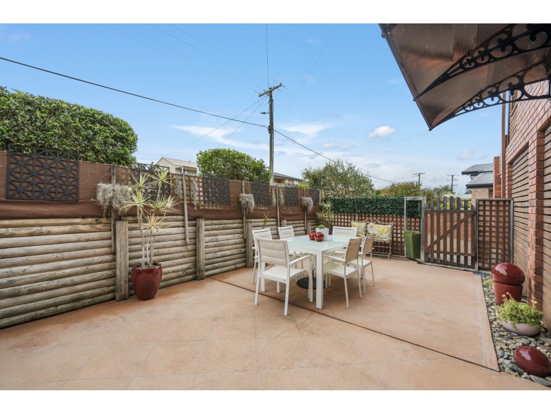8 Cathie Circuit, Lake Cathie NSW 2445