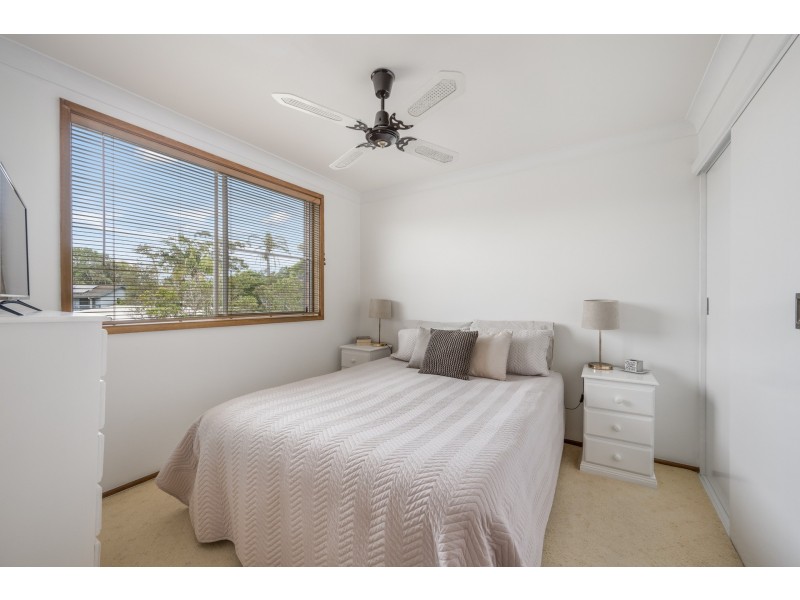 8 Cathie Circuit, Lake Cathie NSW 2445