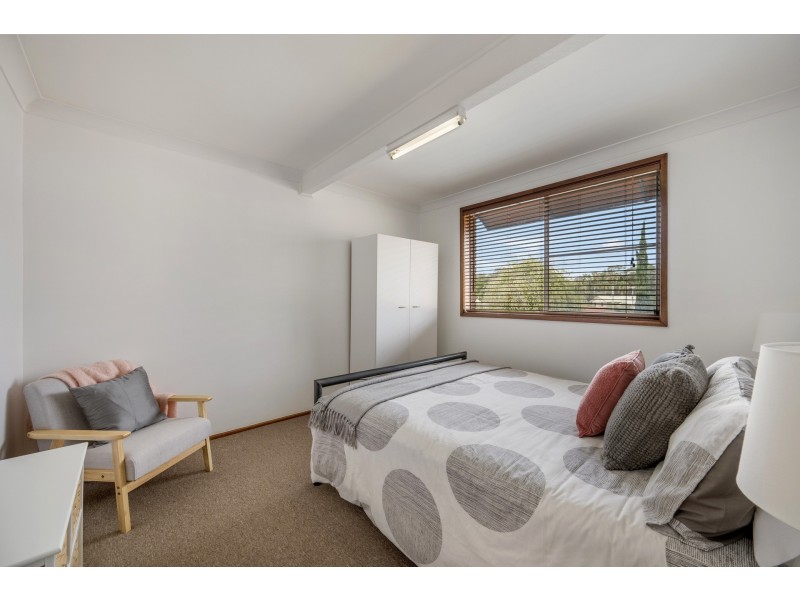 8 Cathie Circuit, Lake Cathie NSW 2445