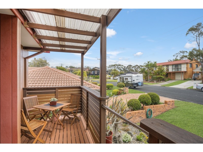 8 Cathie Circuit, Lake Cathie NSW 2445