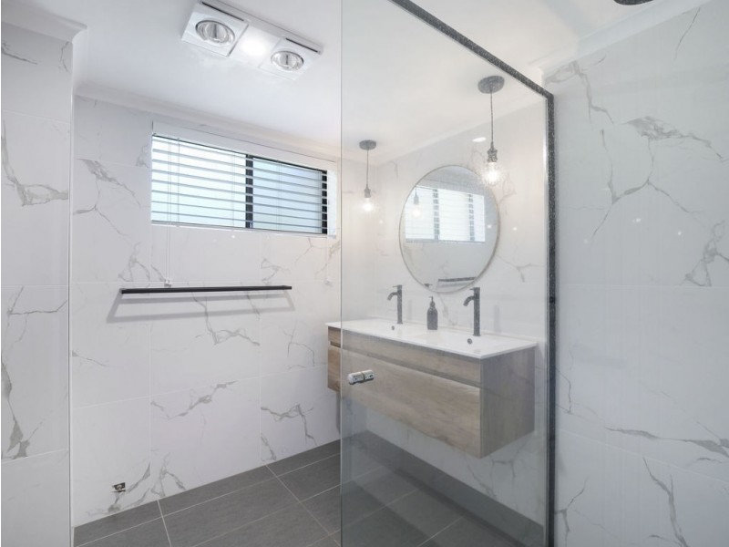 11/113 Pacific Drive, Port Macquarie NSW 2444