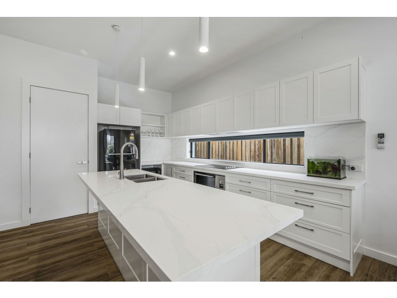 12B Marine Parade, Lake Cathie NSW 2445