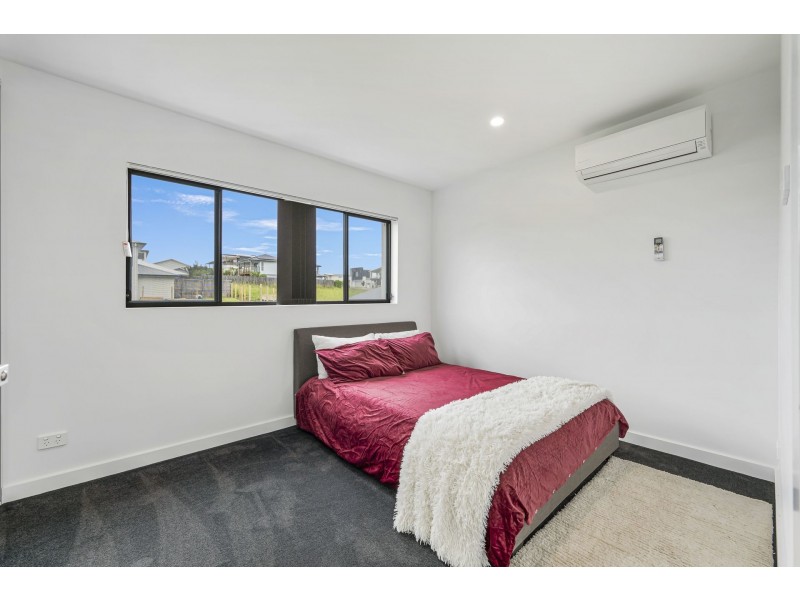 12B Marine Parade, Lake Cathie NSW 2445