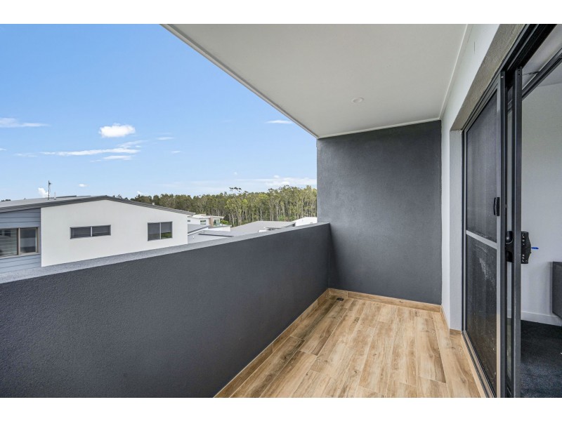 12B Marine Parade, Lake Cathie NSW 2445