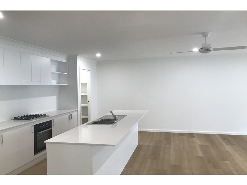 10 Broadaxe Way, Wauchope NSW 2446