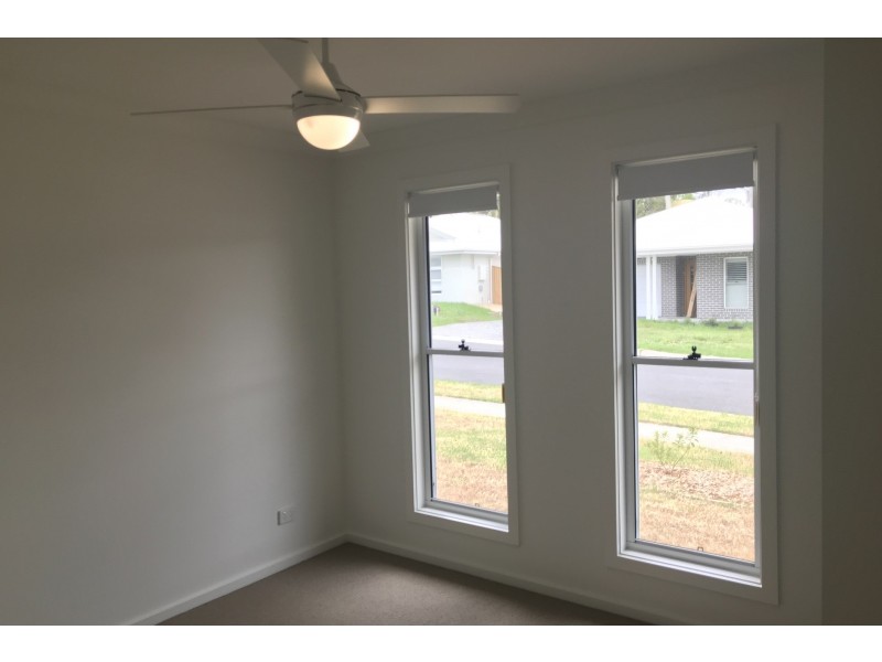 10 Broadaxe Way, Wauchope NSW 2446