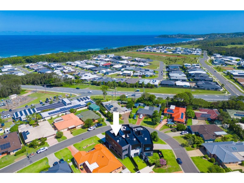 5C Bligh Place, Lake Cathie NSW 2445