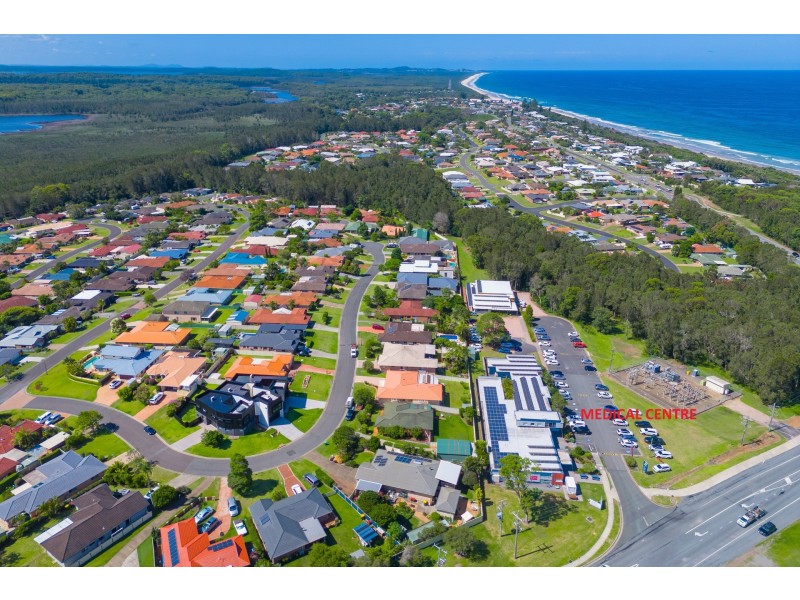 5C Bligh Place, Lake Cathie NSW 2445