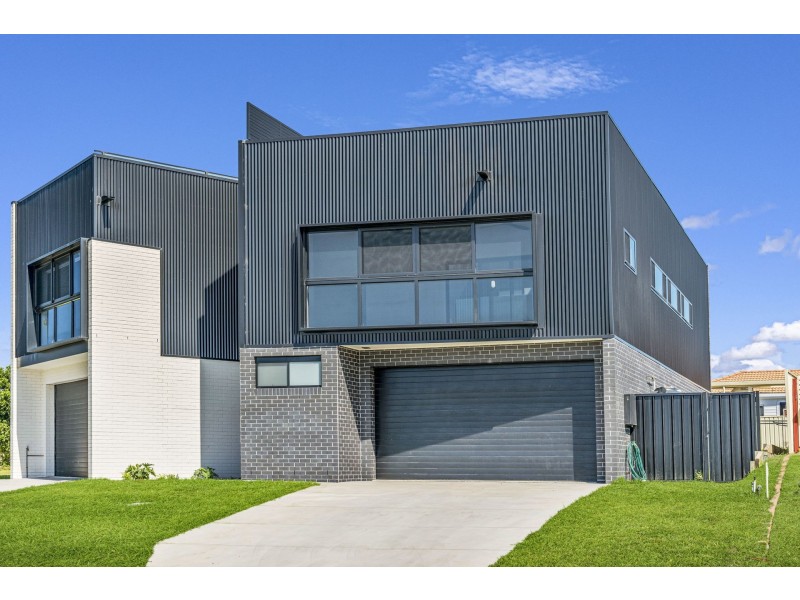 5C Bligh Place, Lake Cathie NSW 2445