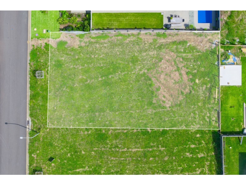 15 Waterside Way, Lake Cathie NSW 2445