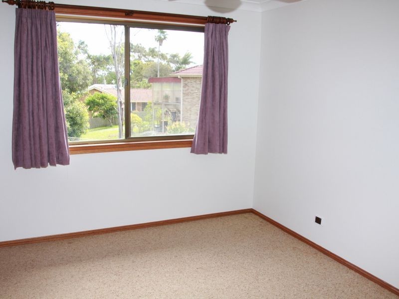 15 Ernest Street, Lake Cathie NSW 2445