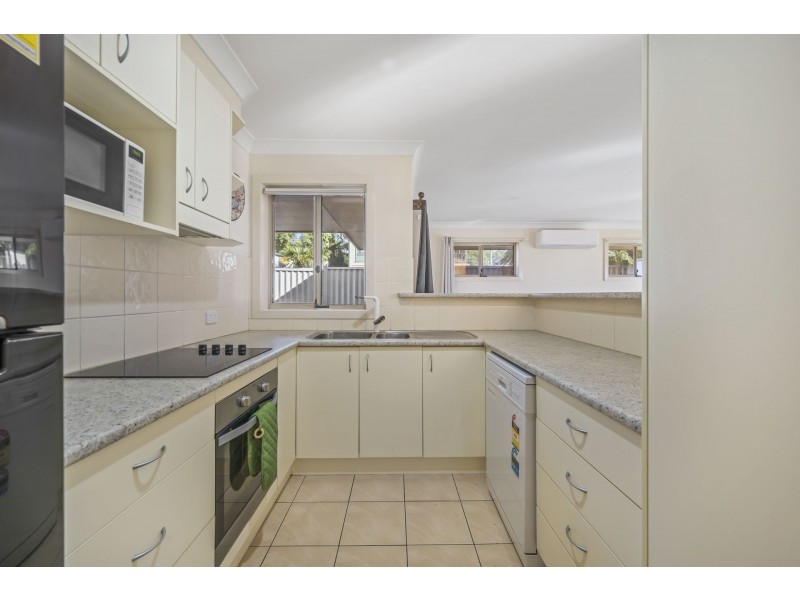 1 Azalea Avenue, Wauchope NSW 2446