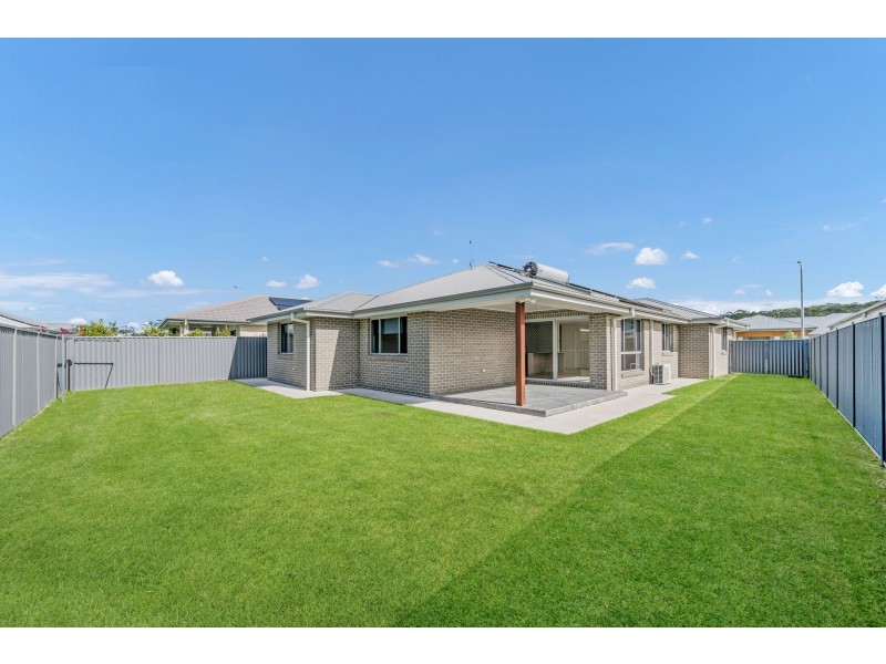 7 Lancet Avenue, Thrumster NSW 2444