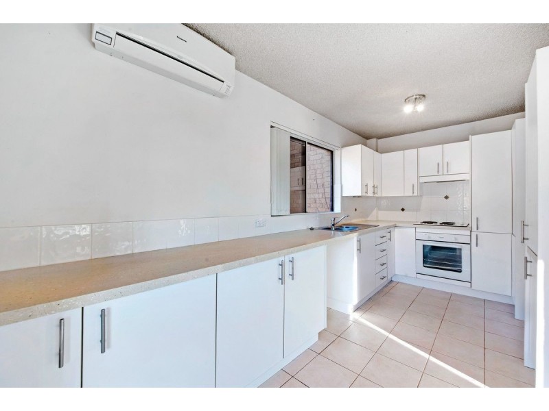 2/28 Oxley Crescent, Port Macquarie NSW 2444