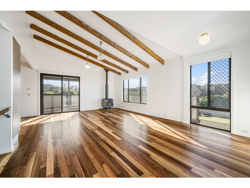 1571 Ocean Drive, Lake Cathie NSW 2445