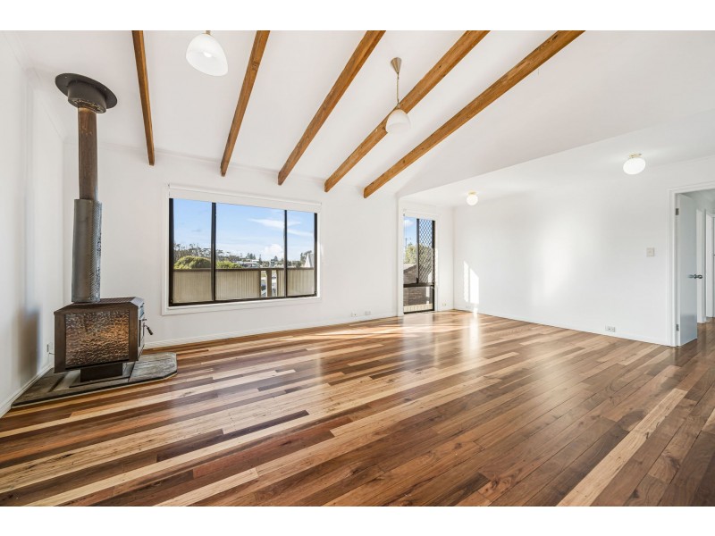 1571 Ocean Drive, Lake Cathie NSW 2445