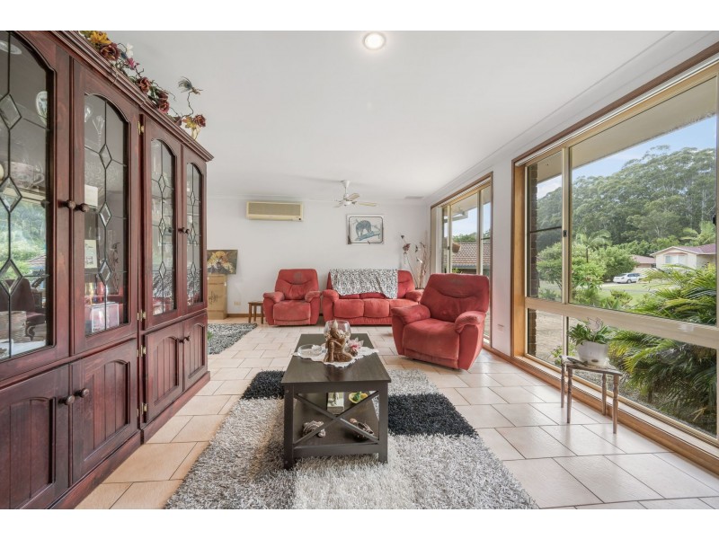 12 Elouera Place, West Haven NSW 2443