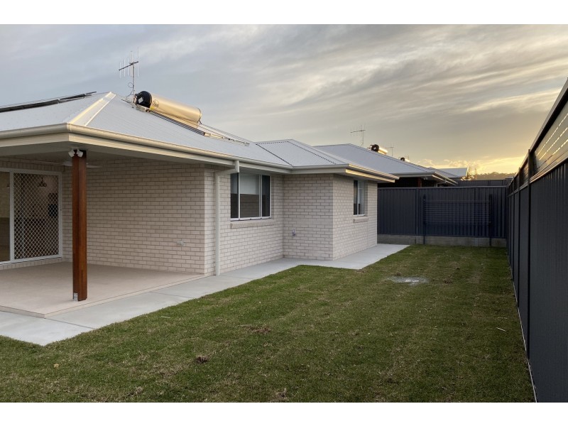 33 Harvest Street, Thrumster NSW 2444