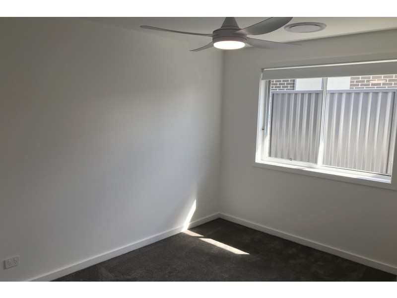 33 Harvest Street, Thrumster NSW 2444