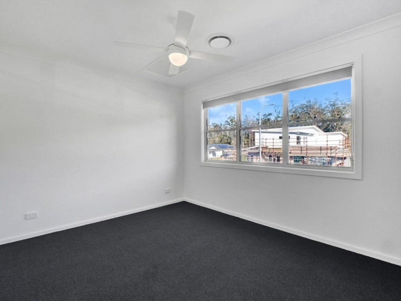 2 Amity Crescent, Thrumster NSW 2444