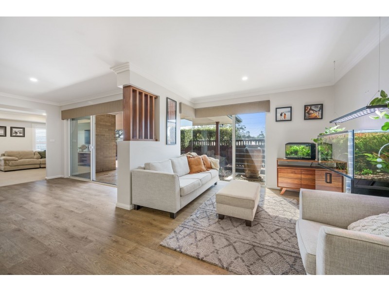 4 Chifley Street, Thrumster NSW 2444