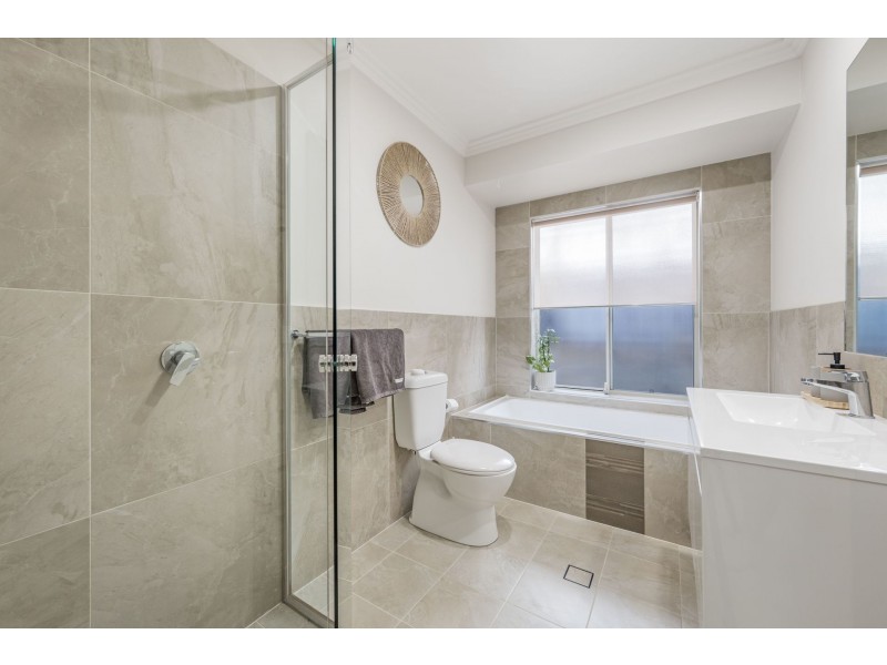 4 Chifley Street, Thrumster NSW 2444