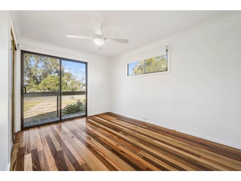 1571 Ocean Drive, Lake Cathie NSW 2445