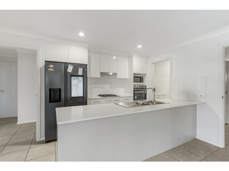 39 Phar Lap Circuit, Port Macquarie NSW 2444